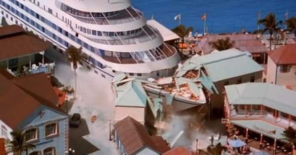 Столкновение корабля с городом, «Скорость 2: Контроль над круизом» (1997)