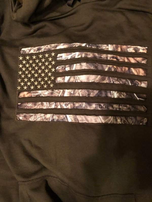 Что-то не так с этим американским флагом