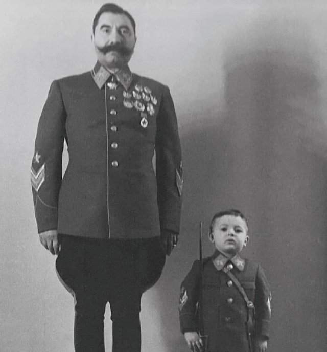 Маршал Советского Союза С.М. Будённый с сыном Сергеем. СССР. 1940-е.