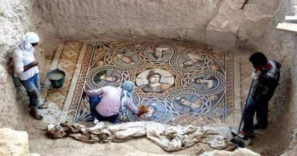 Археологи обнаружили мозаику в Зевгме, Турция, которую не видели более 2000 лет