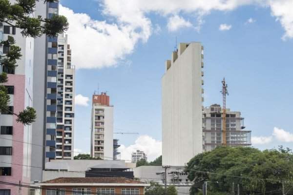 Ширина квартир в самом узком доме бразильской Куритибы — 3,5 метра