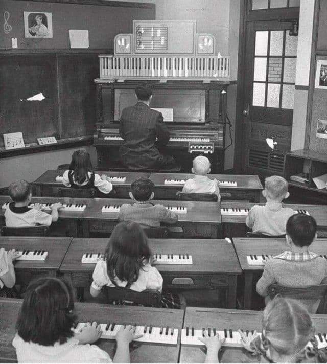 Урок фортепиано, 1947 год