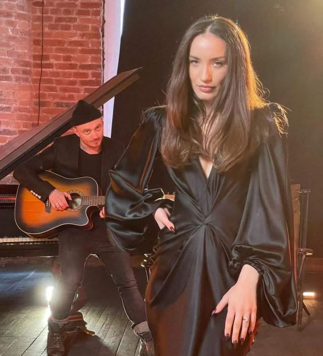 Певица Виктория Дайнеко идет в Государственную Думу
