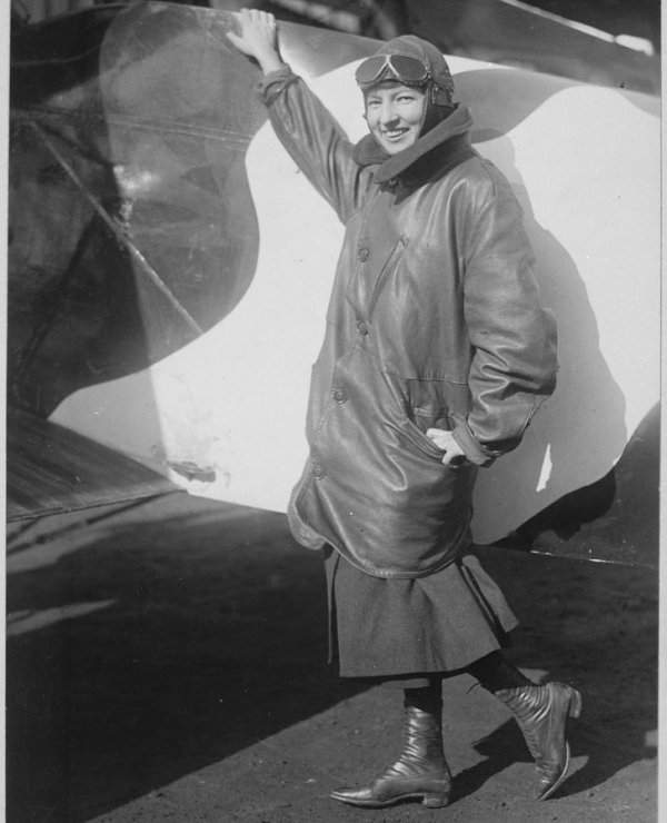 1910-е. Марджори Стинсон, первая женщина — пилот авиапочты