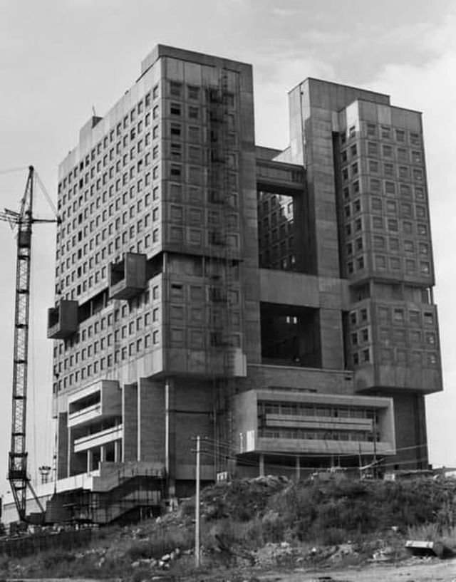 Строительство Дома Советов, Калининград, 1 ноября 1990 года.