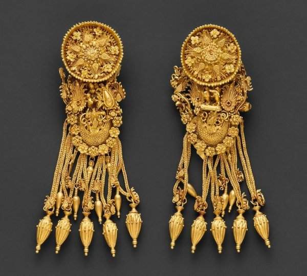 Золотые серьги. Древняя Греция, III в. до н. э.