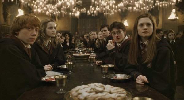 Герои «Гарри Поттера» на вечере встречи выпускников