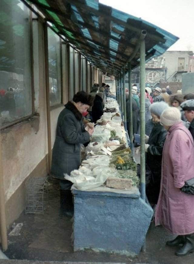 На центральным рынке в Казани, 1997 год