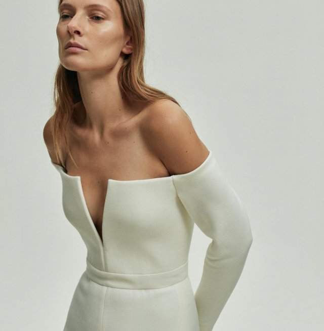 Украинская модель Татьяна Рубан, снявшаяся в клипе Светланы Лободы Indie Rock в белом платье