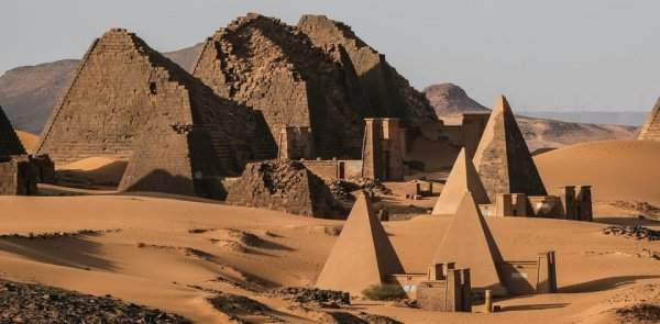В Судане сохранилось более 200 древних пирамид, которым около 5000 лет