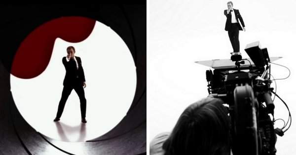 Дэниел Крейг на съёмках вступительной сцены с видом из дула пистолета