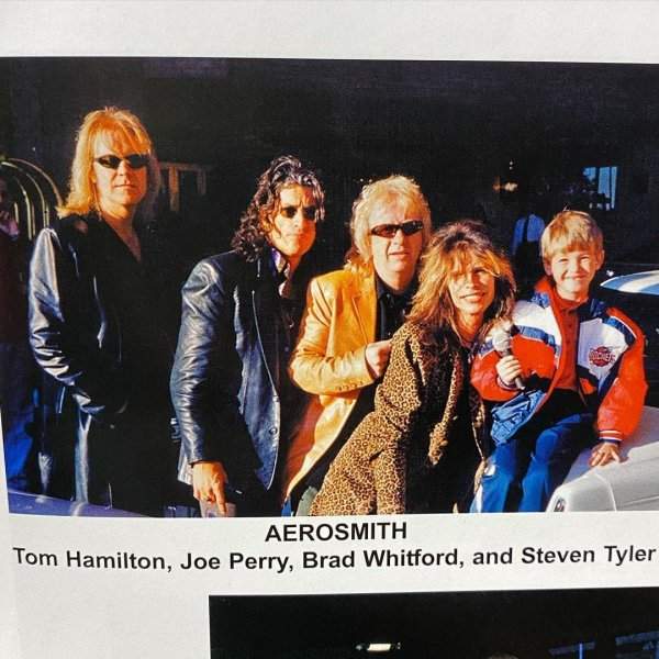 С группой Aerosmith