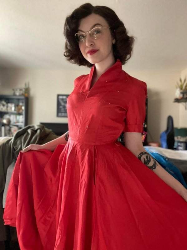 Платье из полиэстера 50-х годов