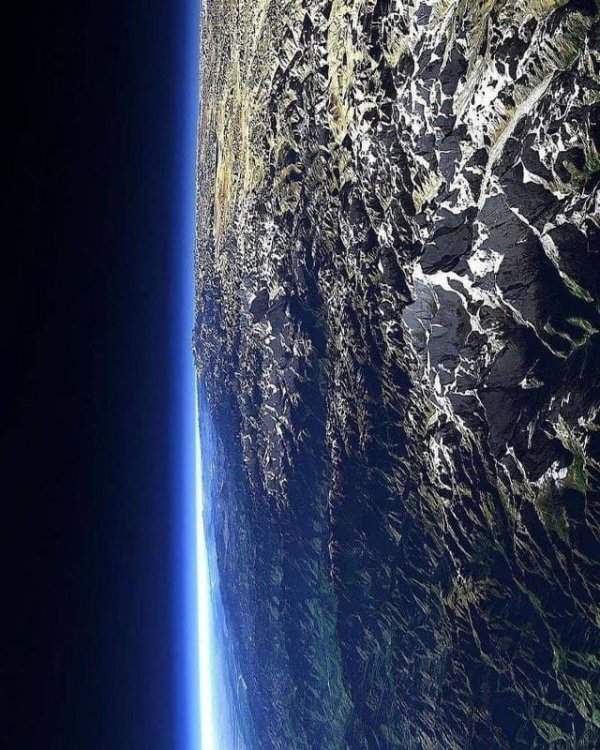 Гималаи, снятые с низкой околоземной орбиты