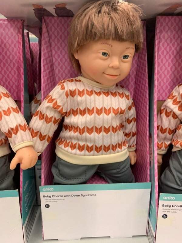 Нашёл в местном магазине куклу с синдромом Дауна
