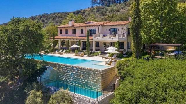 Джессика Бил и Джастин Тимберлейк продают дом в Лос-Анджелеса за 35 миллионов долларов