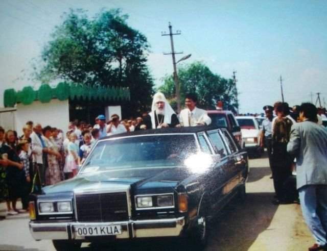 Визит Патриарха Алексия II в Калмыкию, 1993 г.