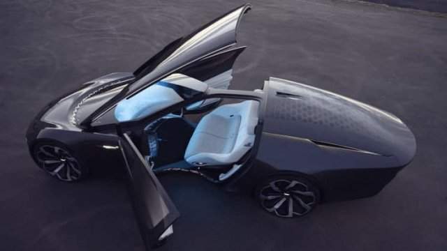 Компания Cadillac показала концепт беспилотного автомобиля Inner Space без руля