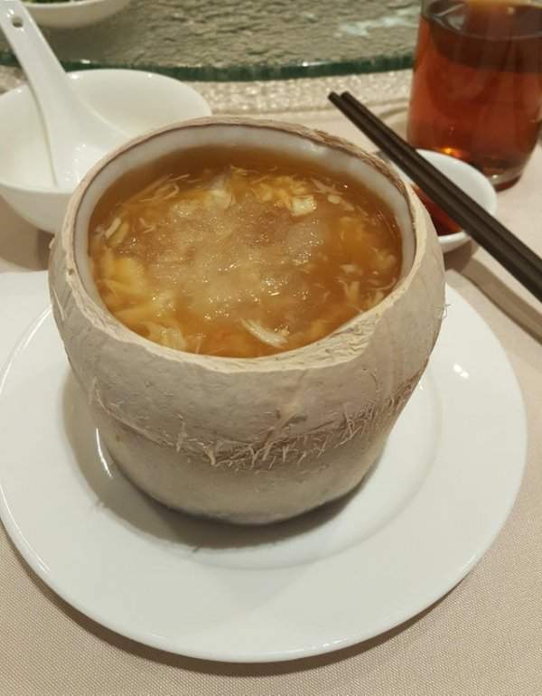 Суп из ласточкиных гнёзд за 10 тысяч долларов