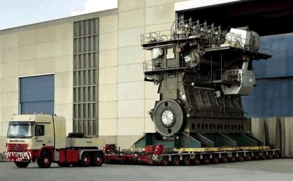 Один из самых больших в мире дизельных двигателей