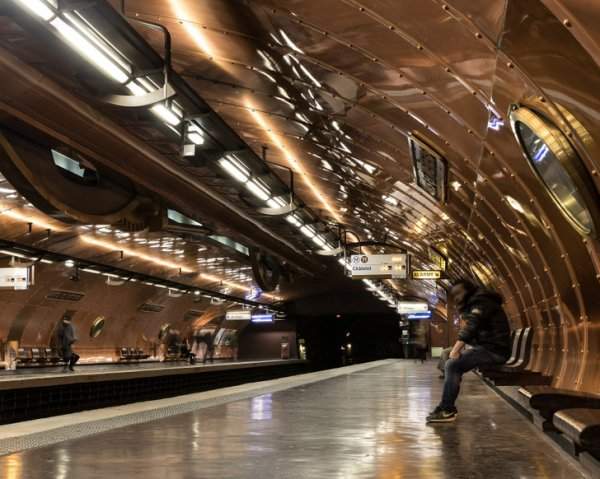 Парижская станция «Арз-э-Метье» — для настоящих фанатов стимпанка