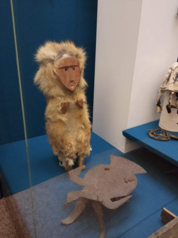 Миловидный идол, обнаруженный на временной выставке Российского этнографического музея в СПб