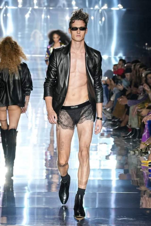 Пост для модников: дизайнеры показали, какое нижнее белье будут носить мужчины