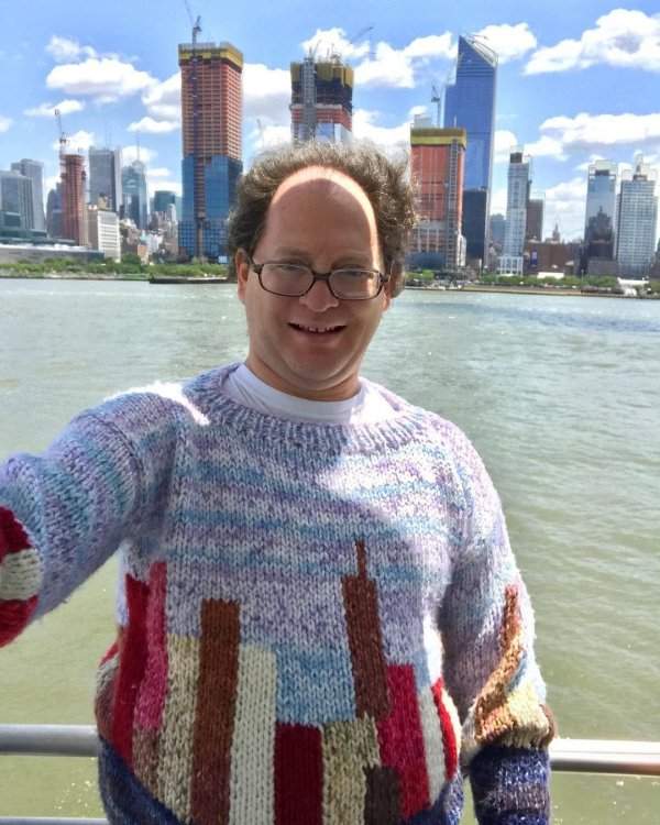 Нью-йоркский свитер