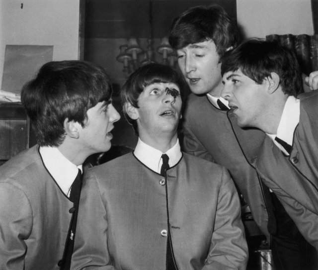 Редкие фотографии с участниками группы The Beatles