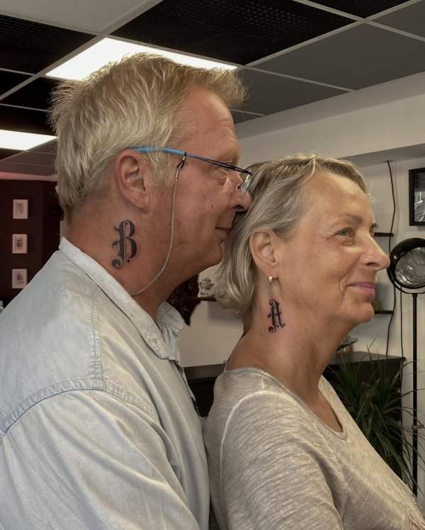 Парные татуировки на пенсии? Почему нет?