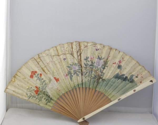 «150-летний японский веер теперь в моей коллекции»
