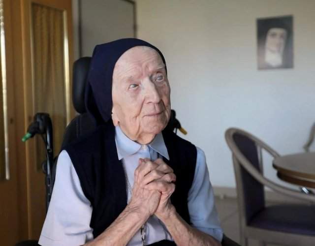 Во Франции умерла старейшая жительница Земли Люсиль Рэндон - ей было 118 лет