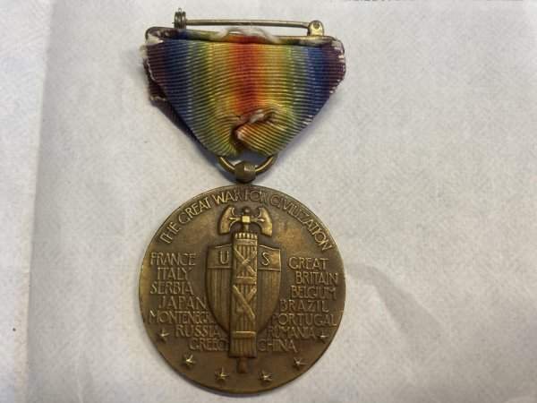 Медаль за победу в Первой мировой войне моего прадеда