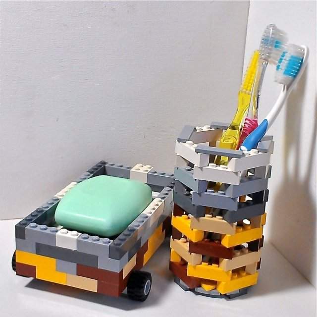 Необычные конструкции из деталей LEGO