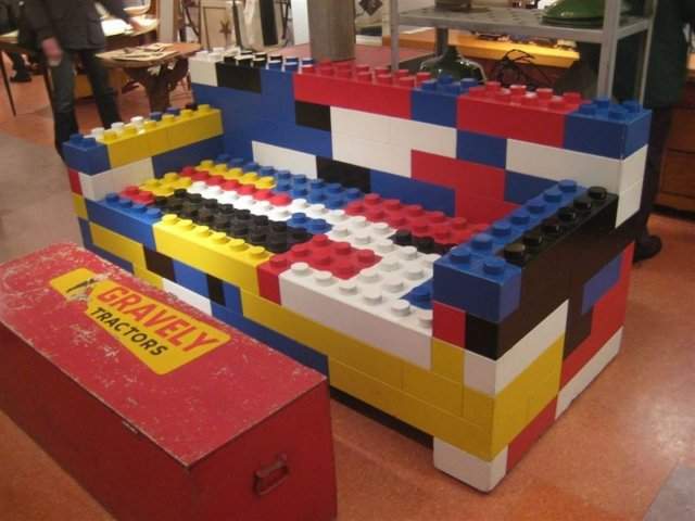 Необычные конструкции из деталей LEGO