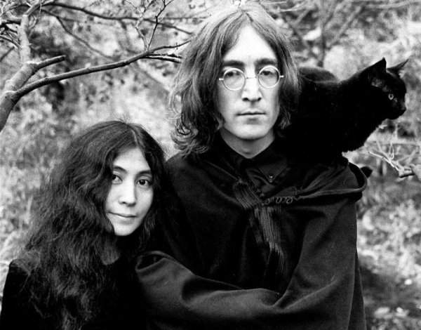 Чёрный котик, Джон Леннон и Йоко Оно, 1968 год