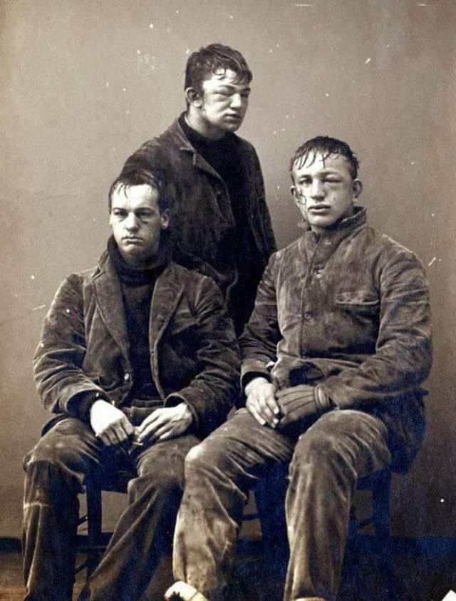 Второкурсники Принстона после жестокой игры в снежки, 1893 год