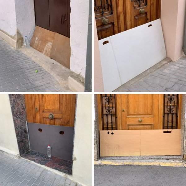 «Что это за деревянные / пластиковые доски перед дверями? Фото сделано в маленьком испанском городке»