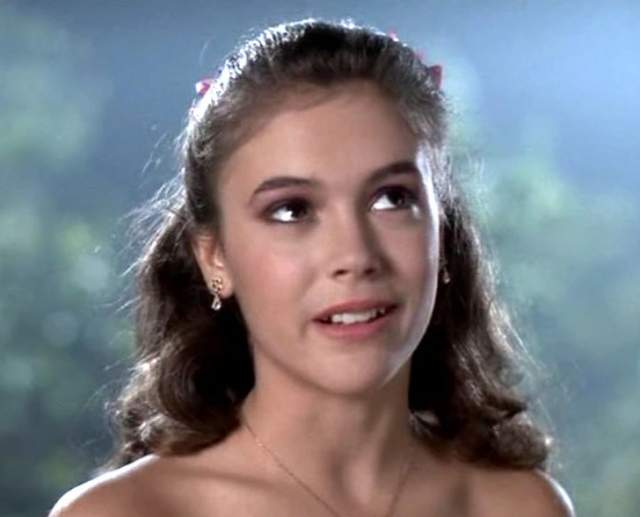 Алисса Милано — точно чародейка, почти не изменилась со времен своих первых фильмов (1988)
