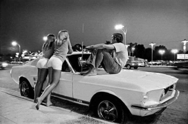 Ван-Найс, пригород Лос-Анджелеса, Калифорния, США, 1972 год.
