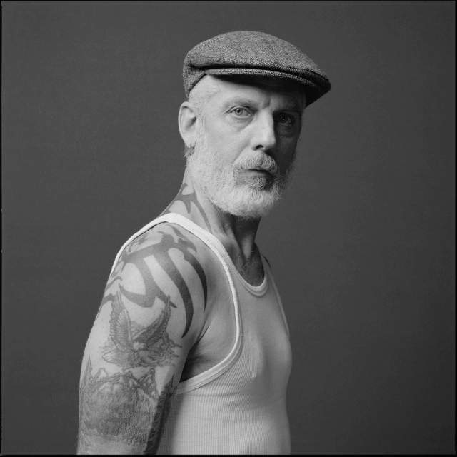 &quot;Как будет выглядеть твоя тату в старости?&quot;: проект американского фотографа Марка Перротта