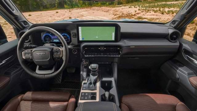 Toyota Land Cruiser Prado 2024 года