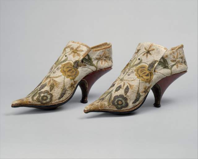Французская мужская обувь из шёлка и кожи, 17 век