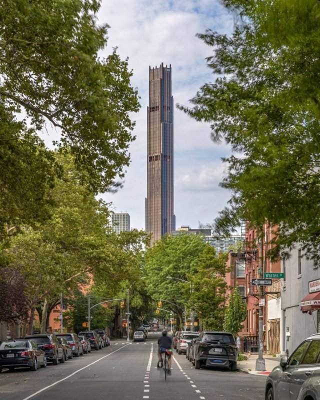 В Нью Йорке достроили The Brooklyn Tower