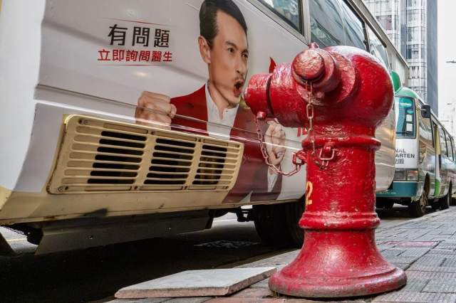 Забавные совпадения в объективе фотографа из Китая