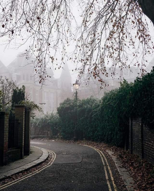 Осенний Лондон так и манит загадочностью