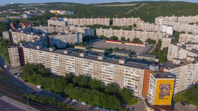 Где располагается самый длинный дом в России
