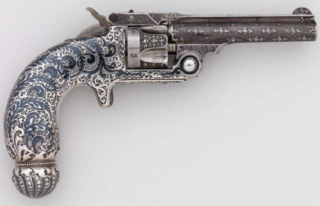 Револьвер Smith&amp;Wesson