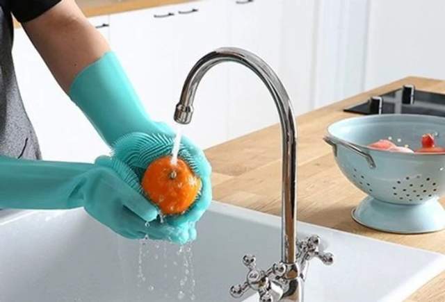 Перчатки для мытья посуды без губки