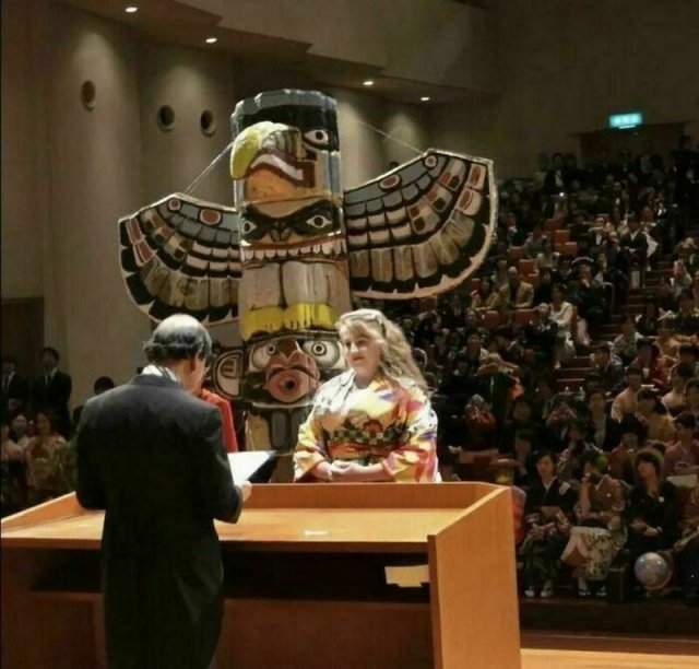 Странная традиция в университете Киото: кто получает дипломы